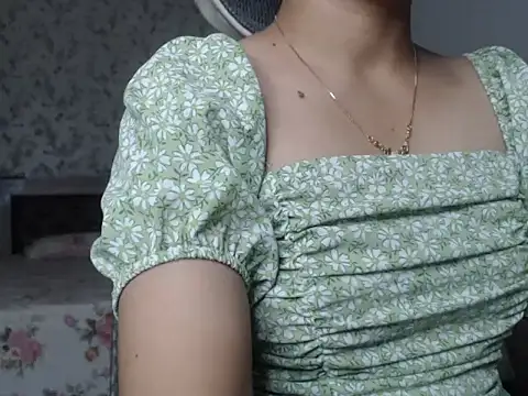 snow white123 online show from October 2025 08:21:01 PM