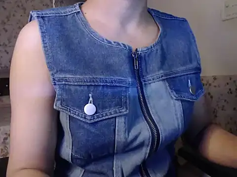 snow white123 online show from October 2025 09:03:01 PM