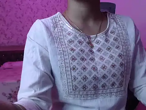 snow white123 online show from November 2025 09:02:01 PM