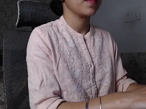 snow white123 online show from December 2025 08:58:02 PM