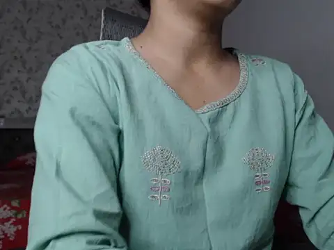 snow white123 online show from September 2025 08:04:02 PM