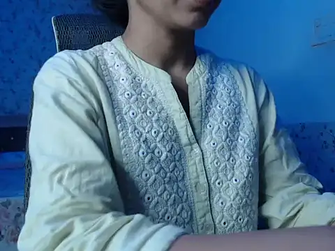 snow white123 online show from November 2025 01:10:02 AM