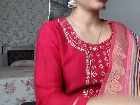 snow white123 online show from October 2025 08:20:01 PM