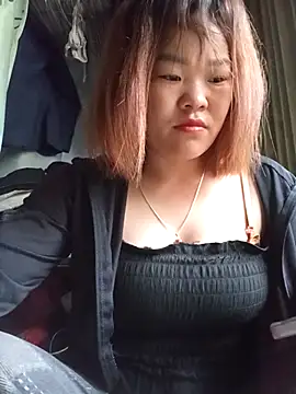 sukabae00 online show from April 2026 11:14:02 PM