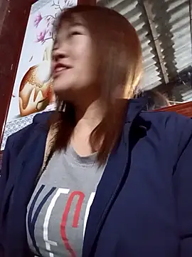 sukabae00 online show from November 2025 01:22:01 PM