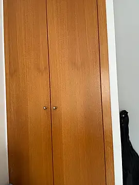 TenderLaGlamor online show from March 2026 11:38:02 AM