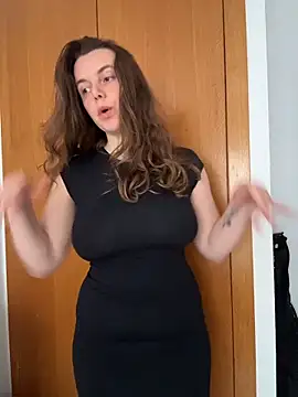 TenderLaGlamor online show from March 2026 10:23:02 AM