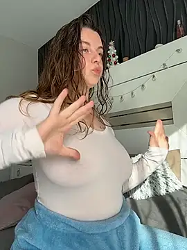 TenderLaGlamor online show from January 2026 10:10:02 AM