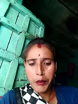 Snapshot of Arti13A chatting on June 2026 12:43:02 PM Arti13A online show from June 2026 12:43:02 PM