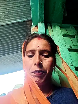 Snapshot of Arti13A chatting on June 2026 12:37:01 AM Arti13A online show from June 2026 12:37:01 AM