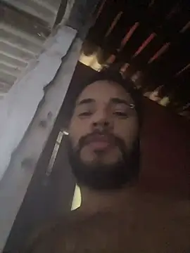 spiderfindom online show from May 2026 07:32:02 PM
