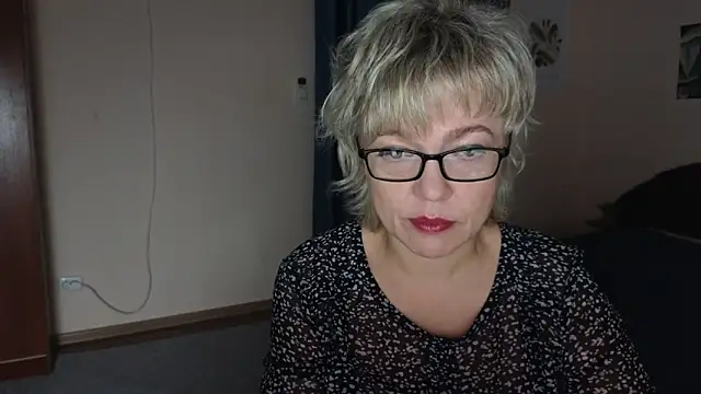 Rosette Pricky online show from November 2025 01:48:02 PM