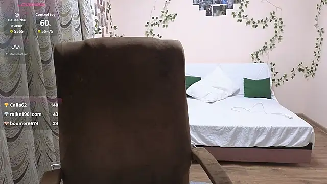 Rosette Pricky online show from December 2025 02:27:02 PM