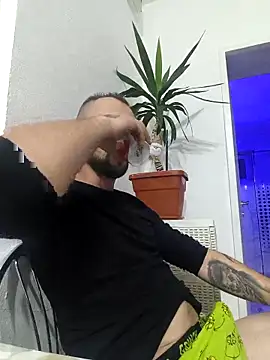 Snapshot of papichulo0099 chatting on December 2025 04:36:01 AM papichulo0099 online show from December 2025 04:36:01 AM