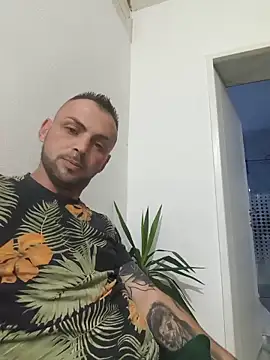 papichulo0099 online show from June 2026 02:20:02 AM