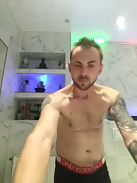 papichulo0099 online show from November 2025 03:54:01 AM