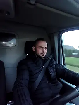 papichulo0099 online show from November 2025 05:52:01 AM