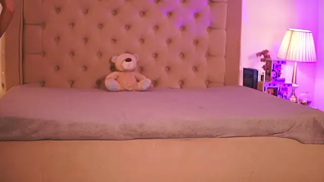 ChloeObril online show from February 2026 04:26:02 AM