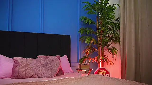 alexxisrae online show from November 2025 04:05:01 AM