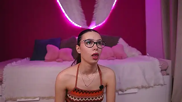 alexxisrae online show from March 2026 04:06:02 AM