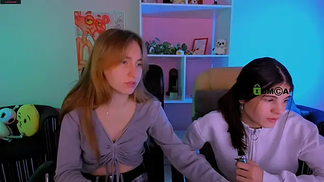 lizzie boom online show from October 2025 05:33:01 AM
