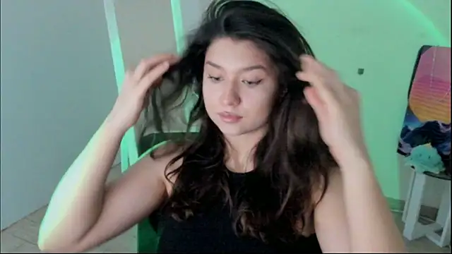 Sandra Curly online show from December 2025 10:42:01 PM