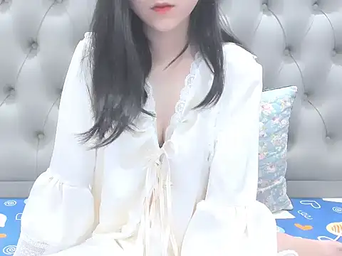Snapshot of _ly__ chatting on October 2025 10:47:02 AM ly online show from October 2025 10:47:02 AM