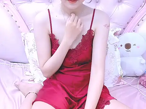 Snapshot of _ly__ chatting on May 2026 02:40:02 AM ly online show from May 2026 02:40:02 AM
