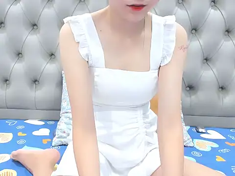 Snapshot of _ly__ chatting on September 2025 02:55:01 PM ly online show from September 2025 02:55:01 PM