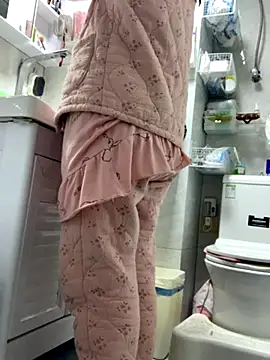 Snapshot of cgooh-611 chatting on November 2025 01:38:01 AM cgooh-611 online show from November 2025 01:38:01 AM