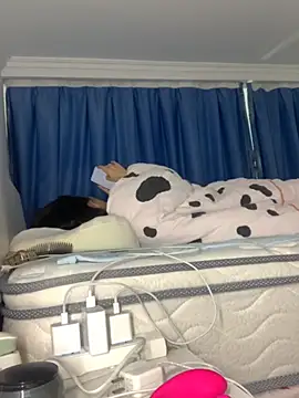 Snapshot of cgooh-611 chatting on October 2025 12:43:01 AM cgooh-611 online show from October 2025 12:43:01 AM