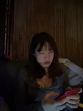 littleqiu online show from April 2026 12:29:02 PM