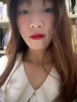 littleqiu online show from September 2025 07:19:01 AM