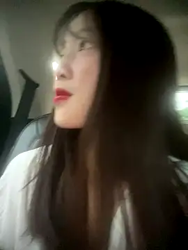 littleqiu online show from October 2025 09:25:01 AM