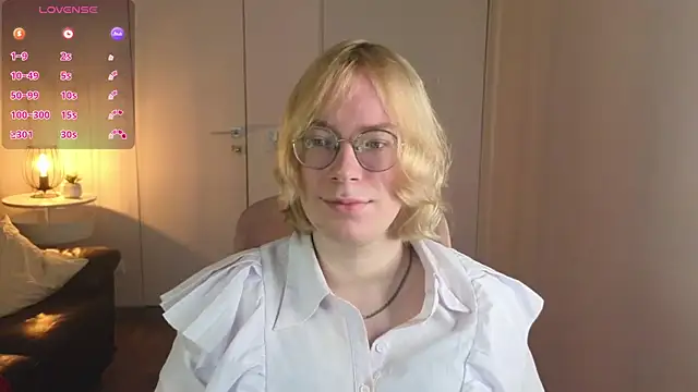 Snapshot of Amanda_Butlerr chatting on July 2026 08:43:02 AM Amanda Butlerr online show from July 2026 08:43:02 AM