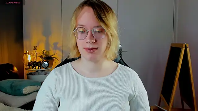 Amanda Butlerr online show from November 2025 08:31:02 PM