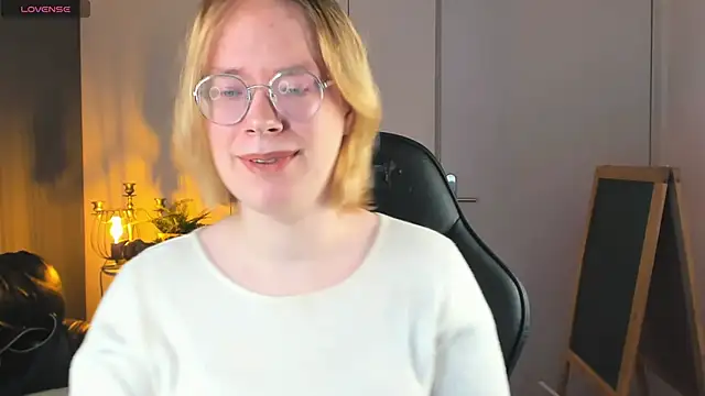 Amanda Butlerr online show from October 2025 10:02:02 AM