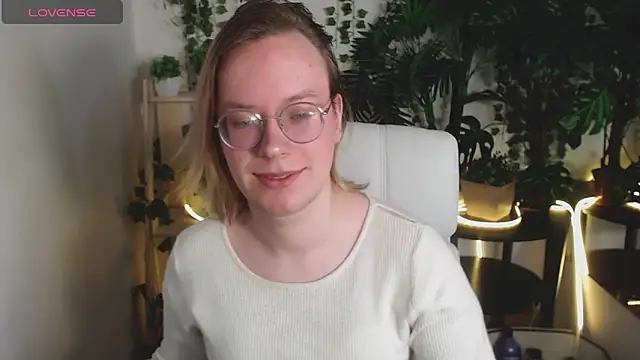 Amanda Butlerr online show from December 2025 10:32:02 AM