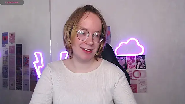 Snapshot of Amanda_Butlerr chatting on April 2026 10:38:02 AM Amanda Butlerr online show from April 2026 10:38:02 AM