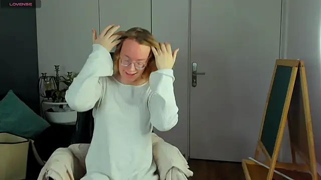 Amanda Butlerr online show from November 2025 10:03:02 AM