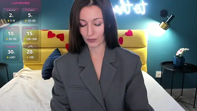 Joan Nelson online show from March 2026 08:33:02 AM