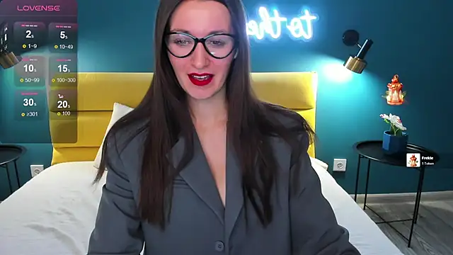 Snapshot of Joan_Nelson chatting on February 2026 01:27:02 AM Joan Nelson online show from February 2026 01:27:02 AM