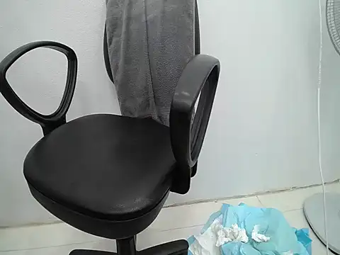  Lady- online show from March 2026 08:26:33 AM