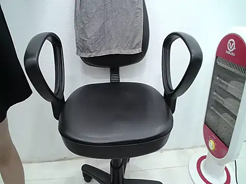  Lady- online show from January 2026 10:08:01 PM