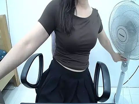 Snapshot of _Lady- chatting on June 2026 08:15:02 AM Lady- online show from June 2026 08:15:02 AM