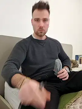 mrlyuis online show from January 2026 12:12:02 PM