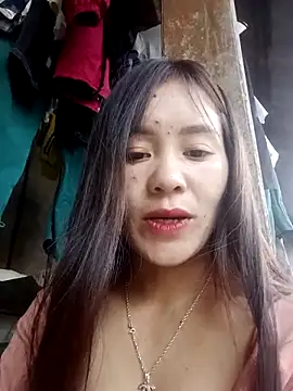 Snapshot of TinTim02 chatting on November 2025 09:42:02 AM TinTim02 online show from November 2025 09:42:02 AM