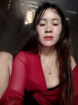TinTim02 online show from May 2026 11:15:01 PM