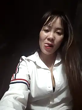 TinTim02 online show from January 2026 07:56:02 PM