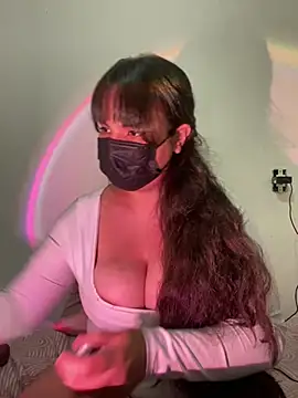 bellisbeli online show from April 2026 10:41:01 PM